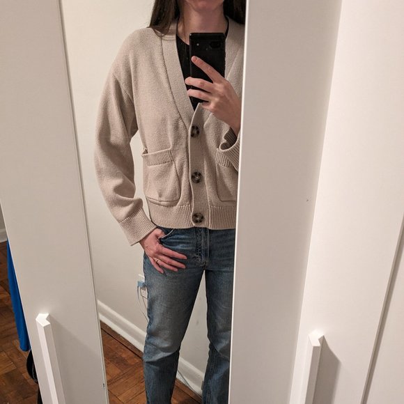 Oversize cardigan. Cream. - Picture 3 of 3